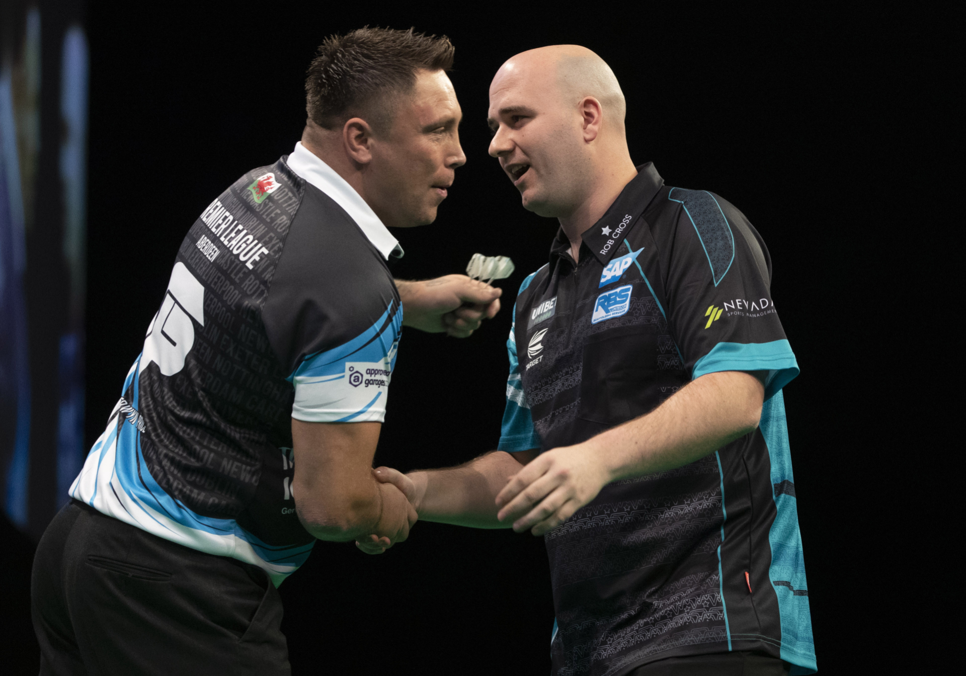 Gerwyn Price, Rob Cross (Lawrence Lustig, PDC)