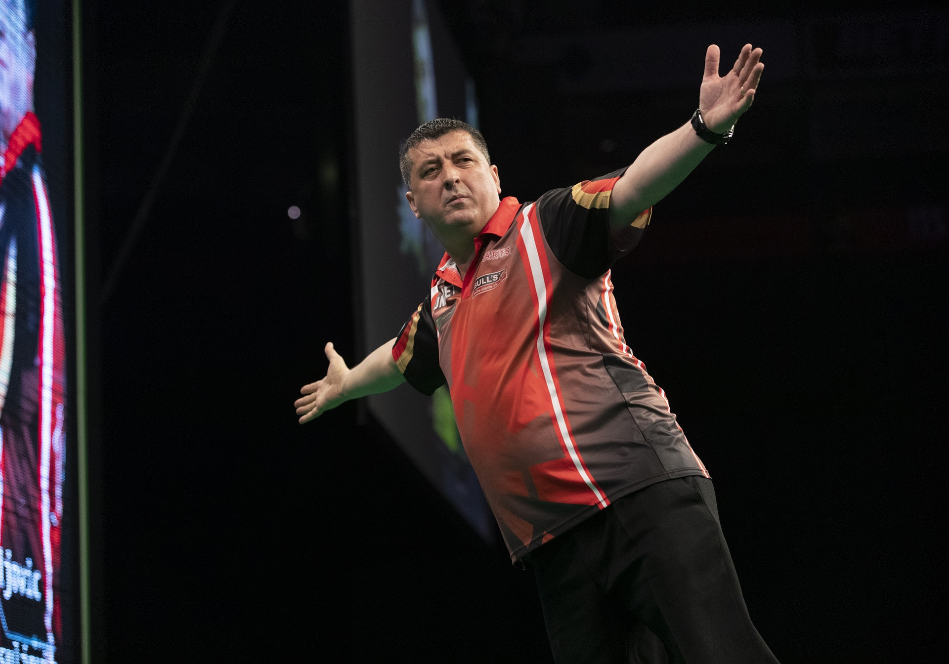 Mensur Suljovic (Lawrence Lustig, PDC)