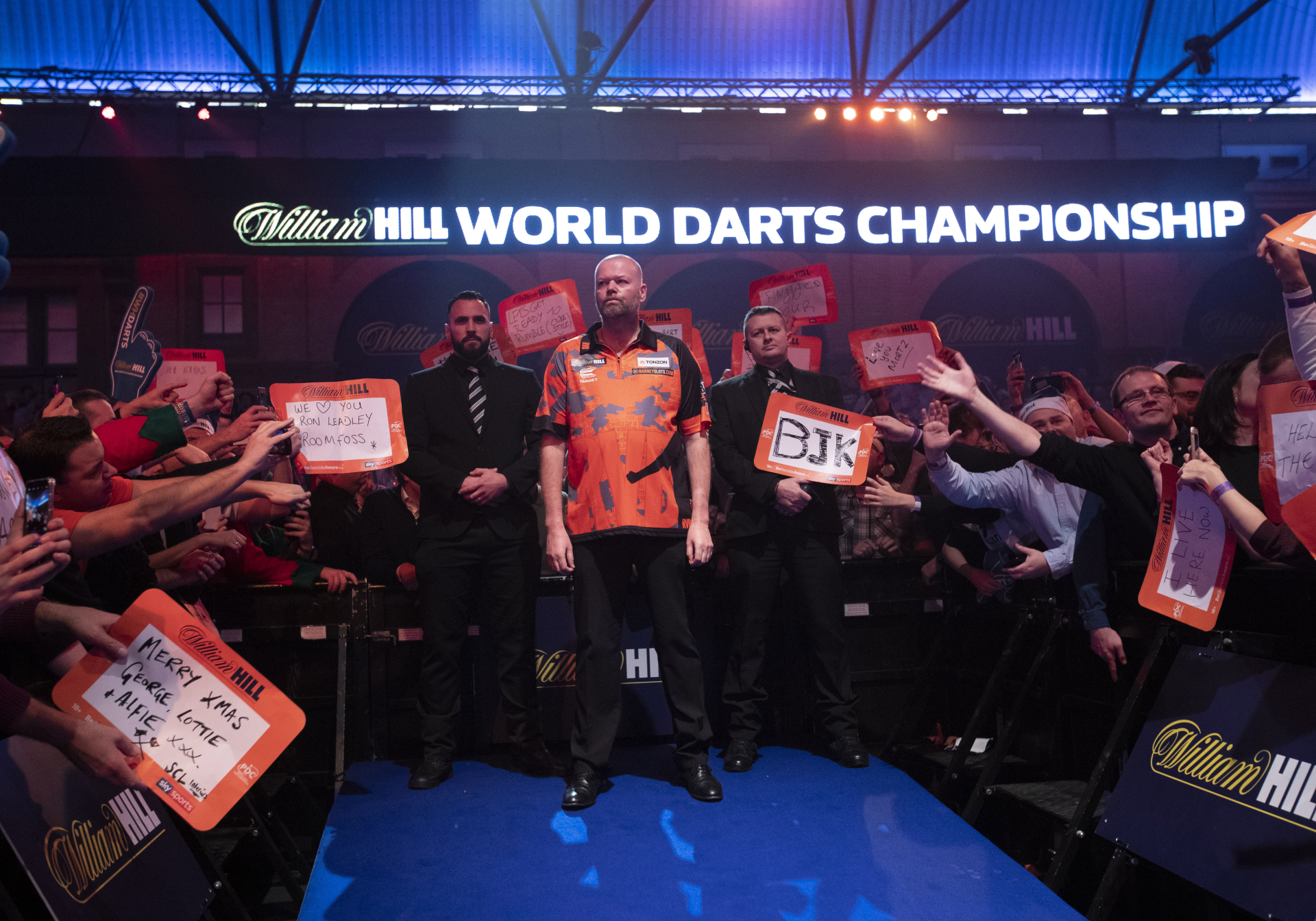 Raymond van Barneveld (Lawrence Lustig, PDC)