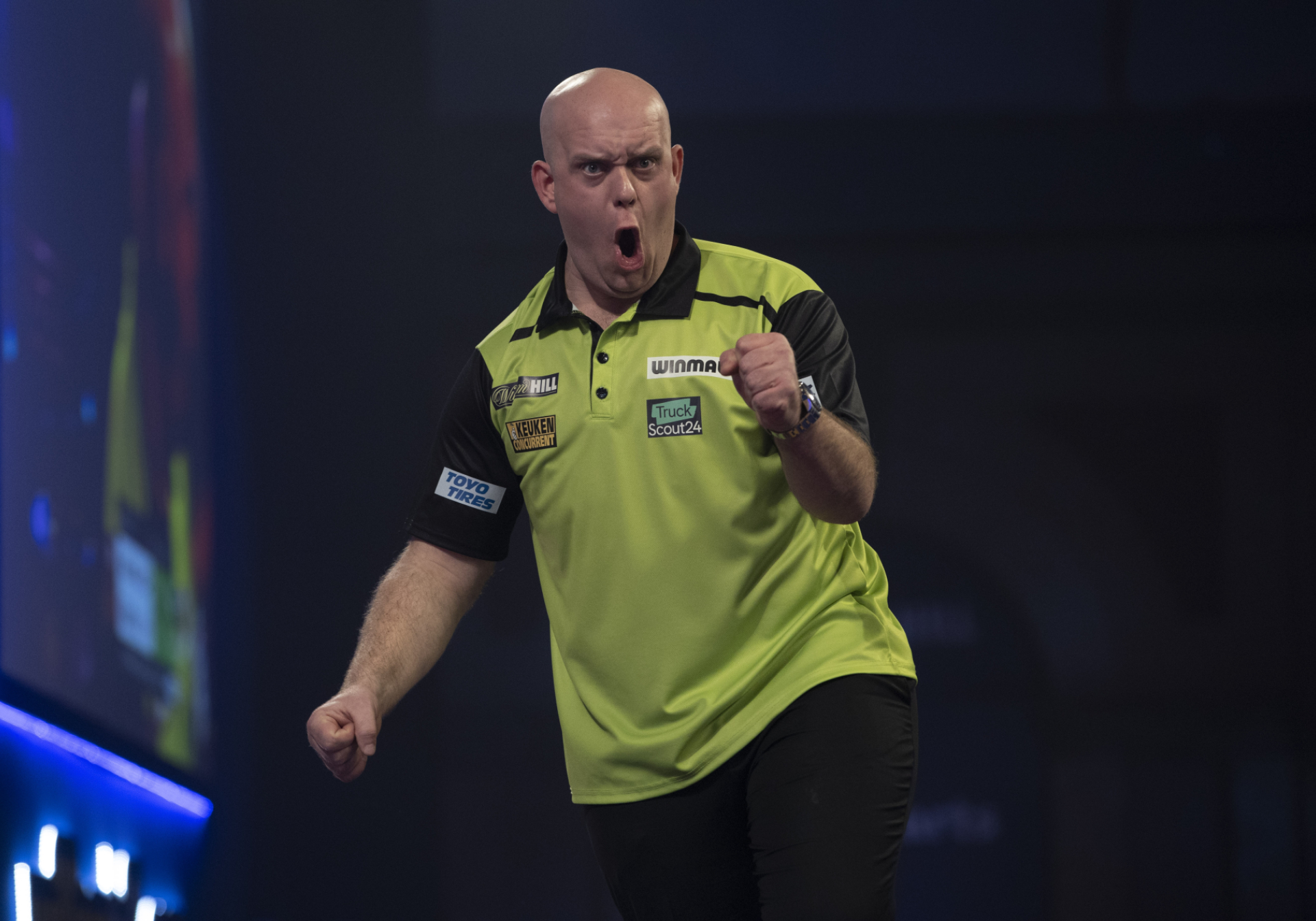 Wright's reign ended by Clemens as World Championship resumes | PDC