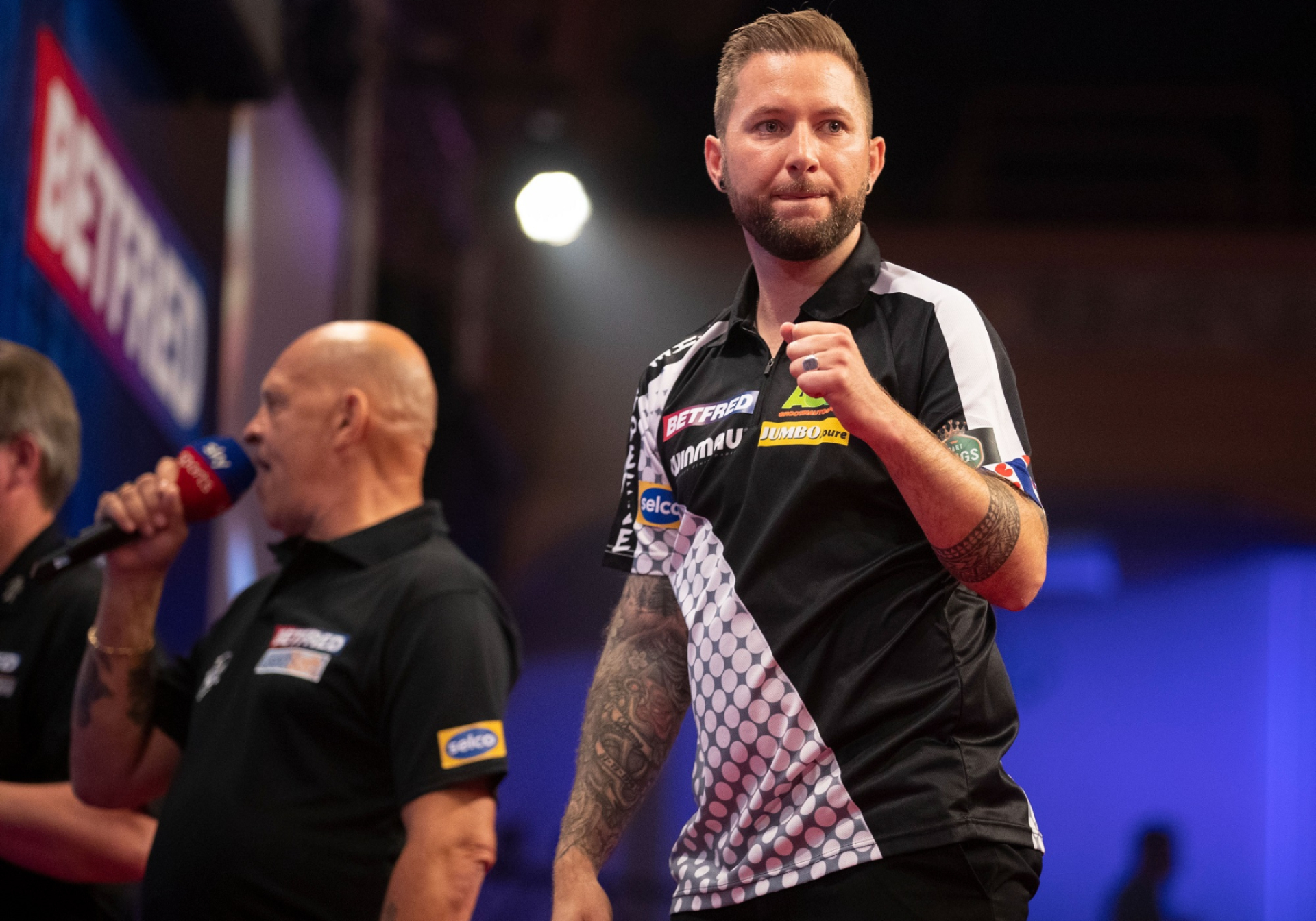 Danny Noppert celebrates at the Betfred World Matchplay