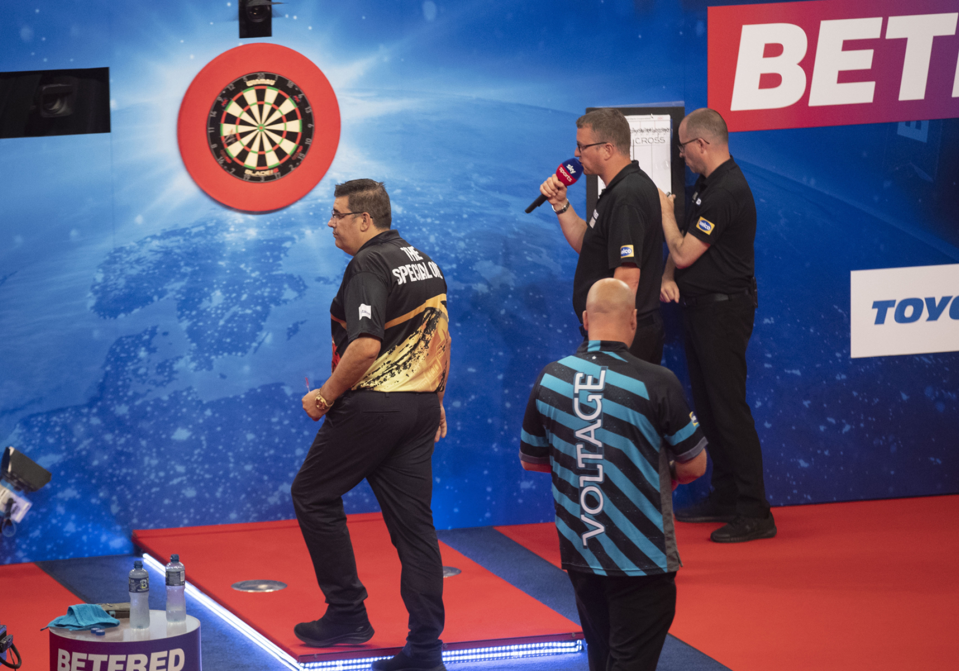 Jose de Sousa and Rob Cross on stage at the Winter Gardens