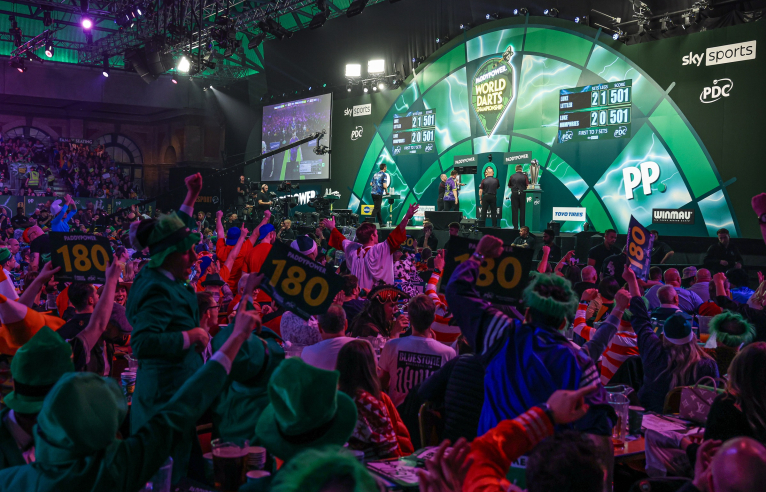 Paddy Power World Darts Championship (Kieran Cleeves, PDC)
