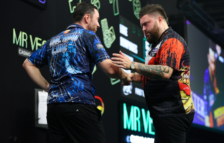 Luke Humphries and Michael Smith (Kieran Cleeves)