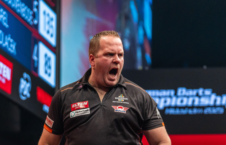 Dirk van Duijvenbode (PDC Europe)