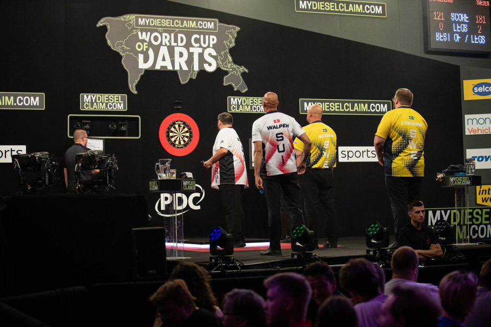 The Form Guide: World Cup of Darts special