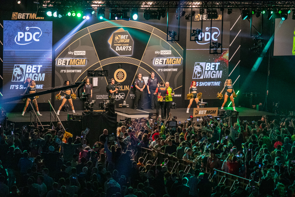Pdc premier league deals