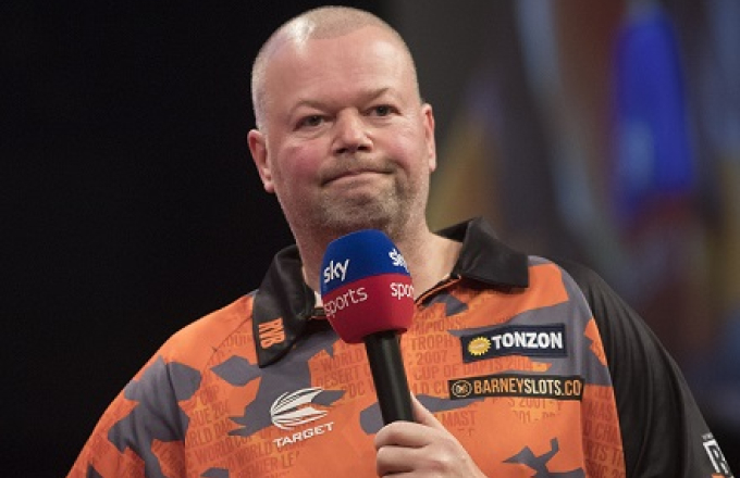 Raymond van Barneveld (Lawrence Lustig, PDC)