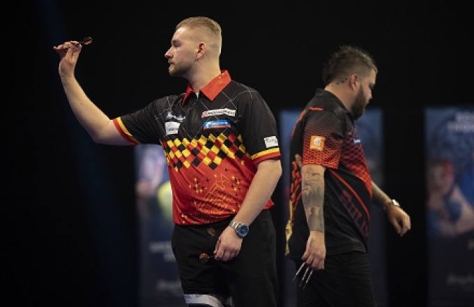 Dimitri Van den Bergh (Lawrence Lustig, PDC)