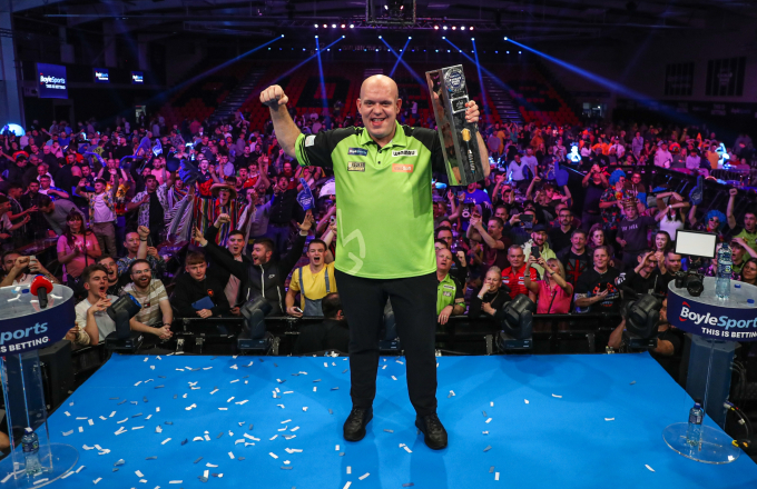 Michael van Gerwen (Kieran Cleeves, PDC)