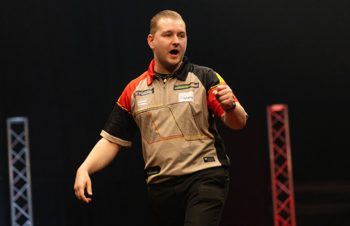 Dimitri Van den Bergh (Mikal Schlosser/PDC)