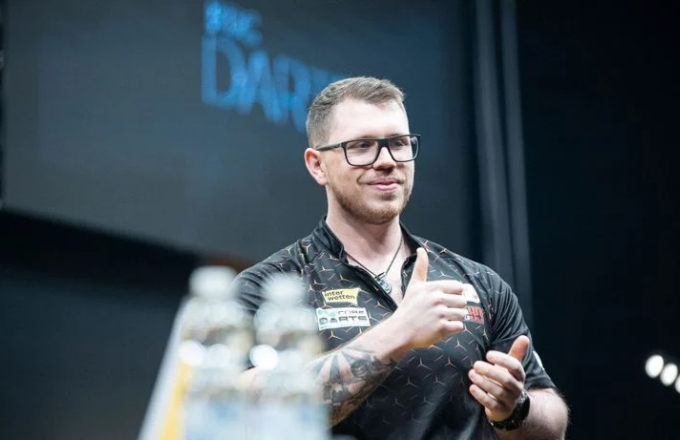 Lukas Wenig (Jonas Hunold/PDC)
