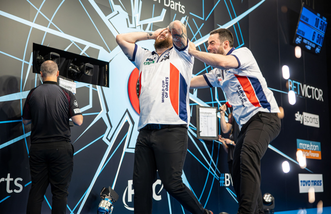 Team England (Jonas Hunold/PDC Europe)