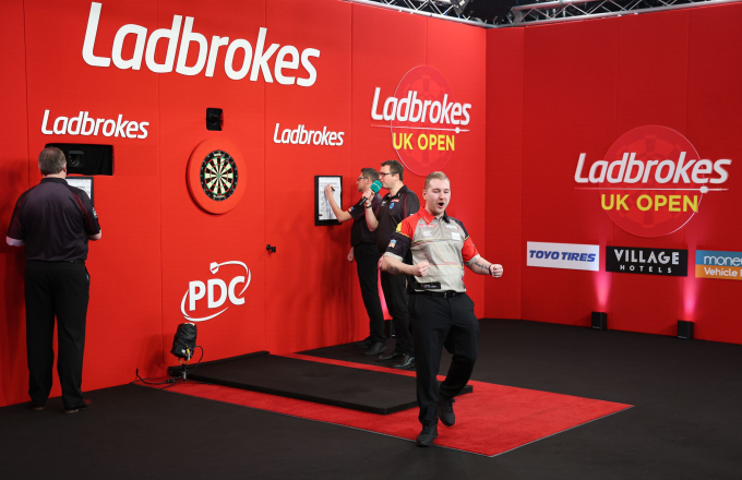 Dimitri Van den Bergh (PDC)