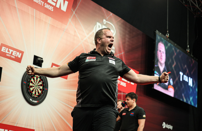 Dirk van Duijvenbode (PDC Europe)