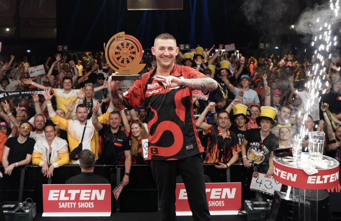 Nathan Aspinall (Dejan Romic/PDC Europe)