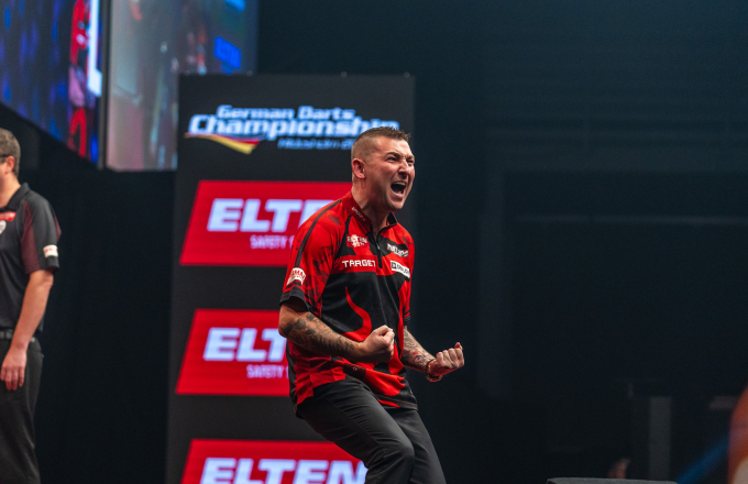 Nathan Aspinall (PDC Europe)