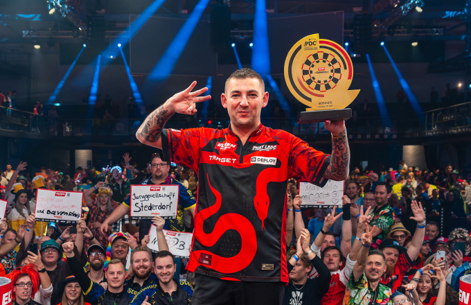 Nathan Aspinall (PDC Europe)