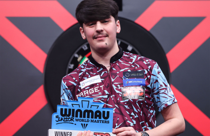 Kaya Baysal (Taylor Lanning/PDC)