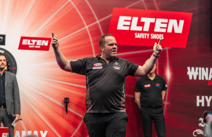 Dirk van Duijvebode (Sebastian Doppstadt/PDC Europe)