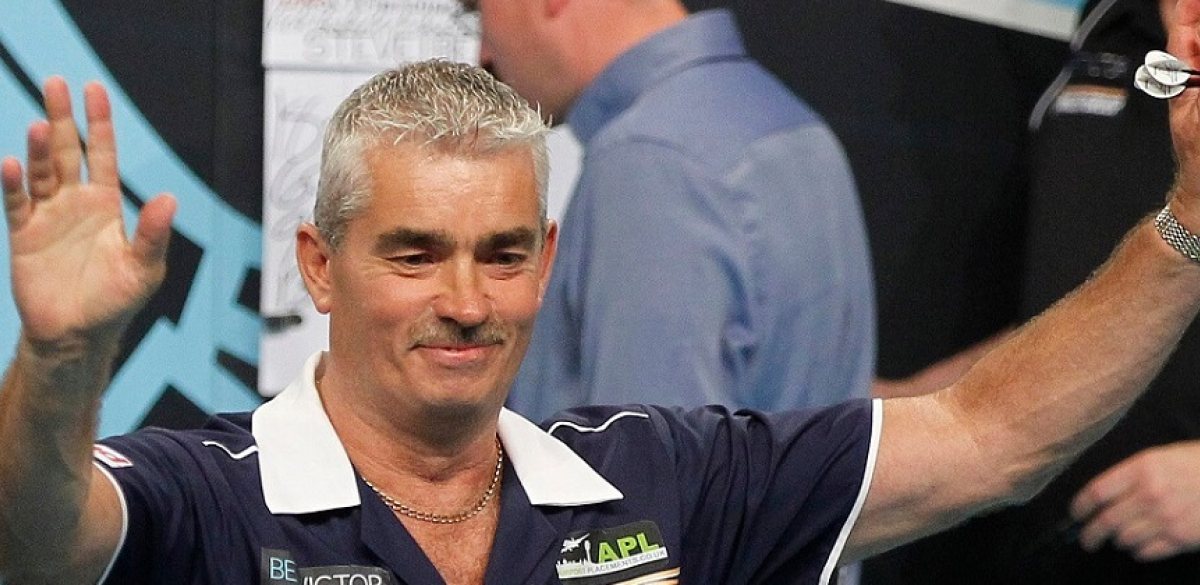 Steve Beaton (Lawrence Lustig, PDC)