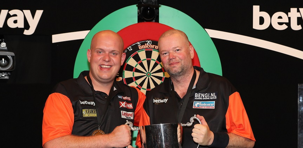 Michael van Gerwen & Raymond van Barneveld - Betway World Cup of Darts (Lawrence Lustig, PDC)