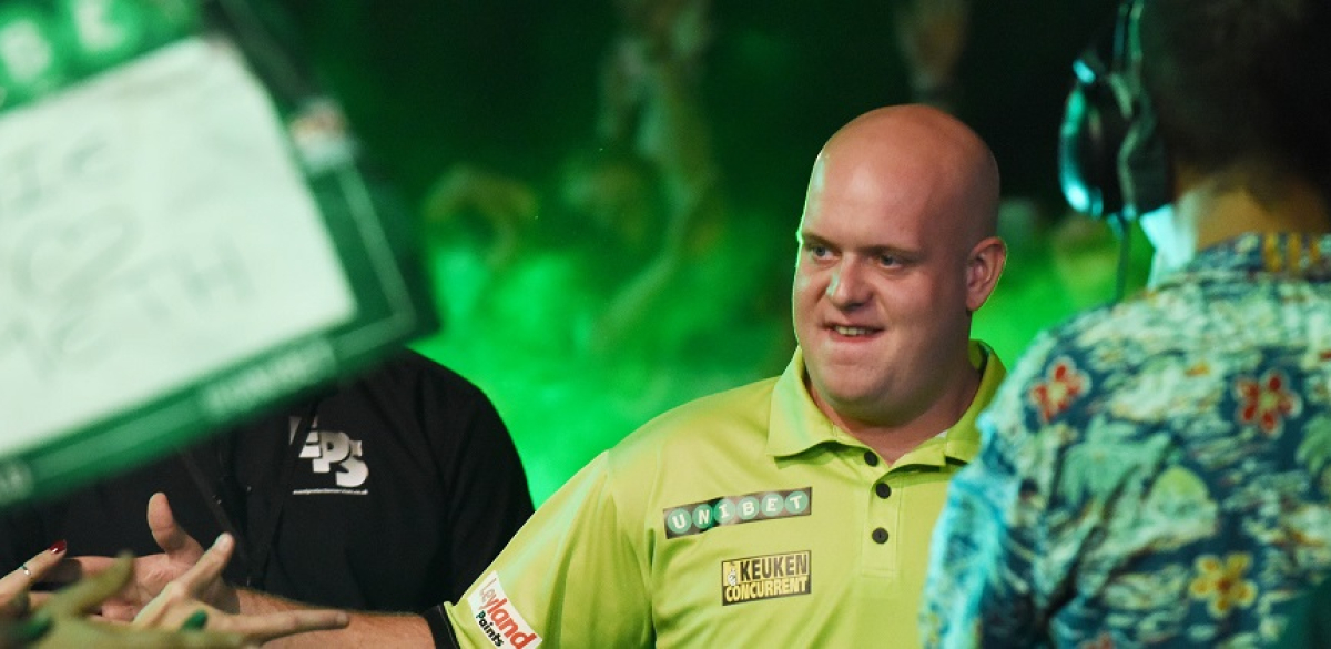 Michael van Gerwen - Unibet Champions League of Darts (Lawrence Lustig, PDC)