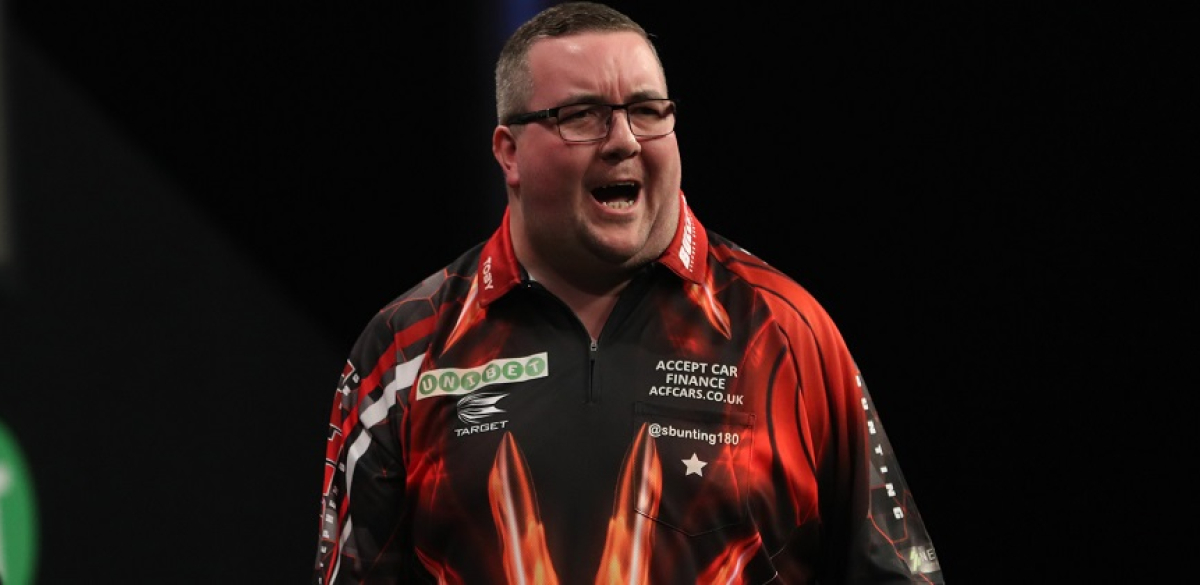 Stephen Bunting (Lawrence Lustig, PDC)