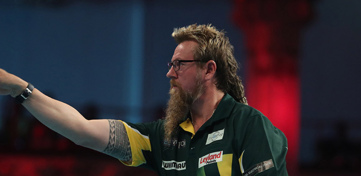 Simon Whitlock (Lawrence Lustig, PDC)