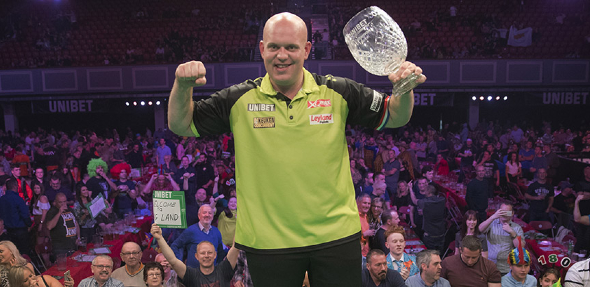 Michael van Gerwen (Lawrence Lustig, PDC)