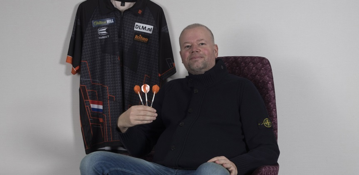 Raymond van Barneveld (Lawrence Lustig, PDC)