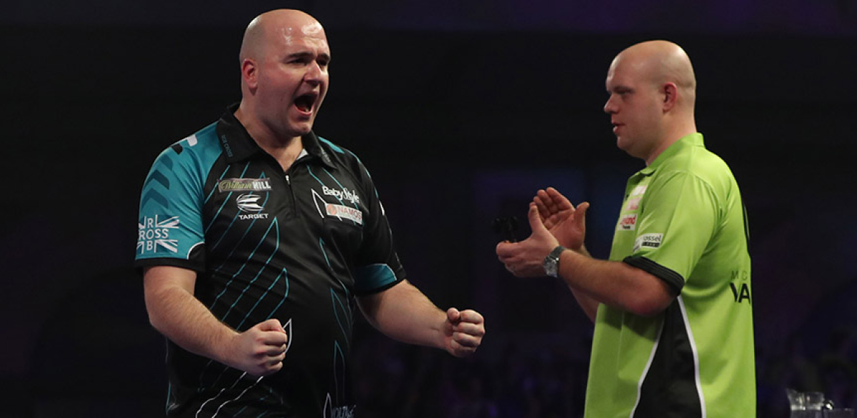 Rob Cross, Michael van Gerwen (Lawrence Lustig, PDC)