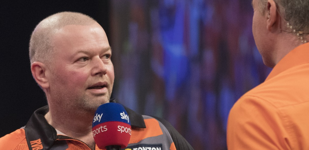 Raymond van Barneveld (Lawrence Lustig, PDC)