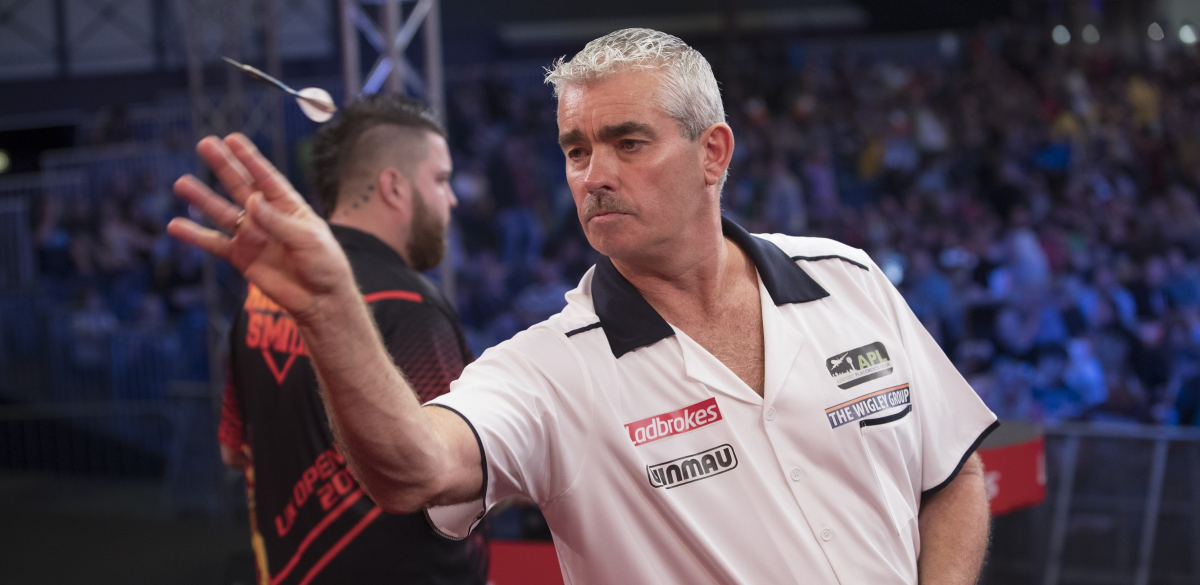 Steve Beaton (Lawrence Lustig, PDC)