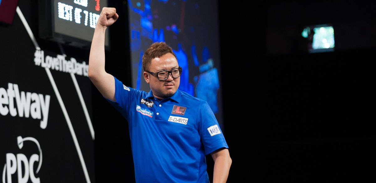 Seigo Asada (Kelly Deckers, PDC)