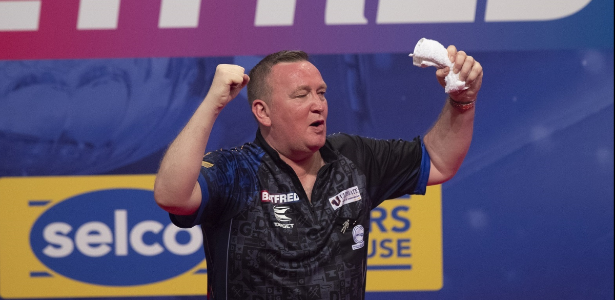 Glen Durrant (Lawrence Lustig, PDC)