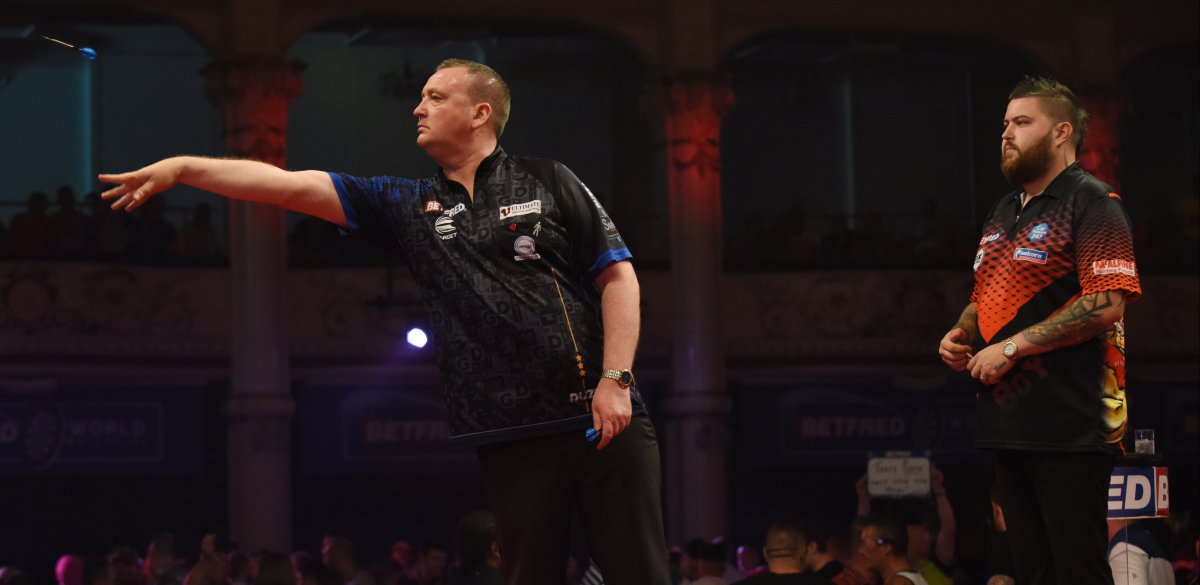 Glen Durrant, Michael Smith (Chris Dean, PDC)