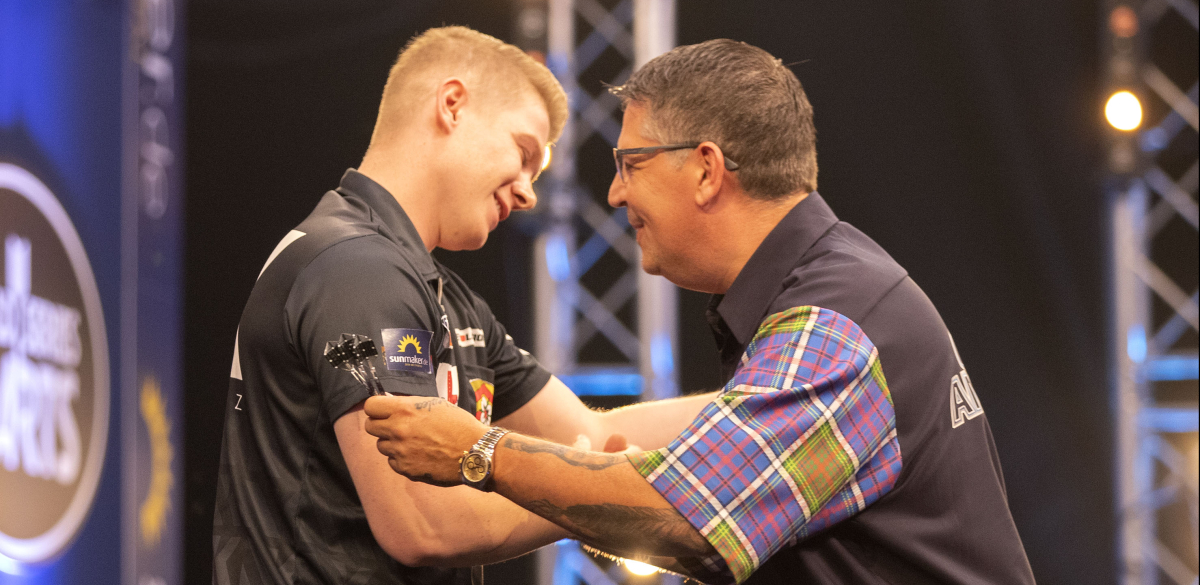 Nico Kurz, Gary Anderson (Kais Bodensieck, PDC Europe)