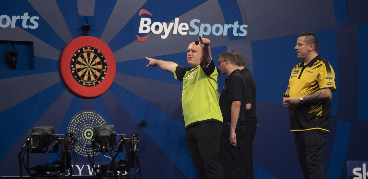 Michael van Gerwen, Dave Chisnall (Lawrence Lustig, PDC)