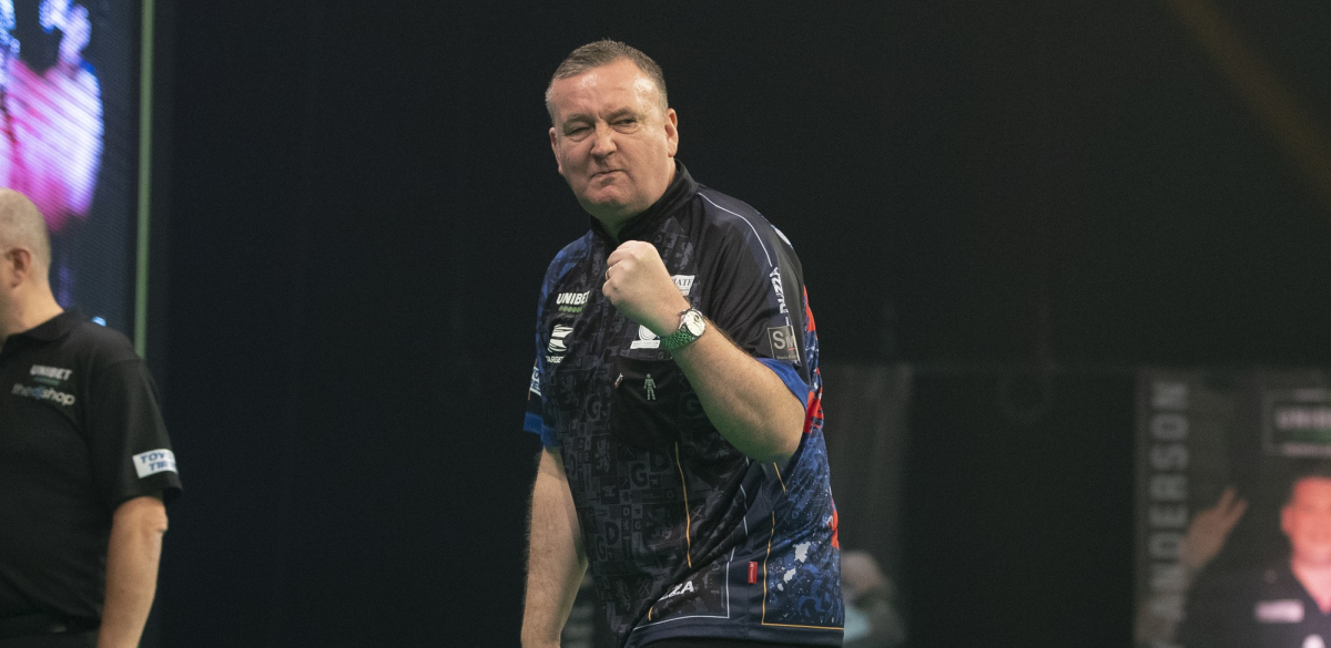 Glen Durrant - Unibet Premier League (Lawrence Lustig, PDC)