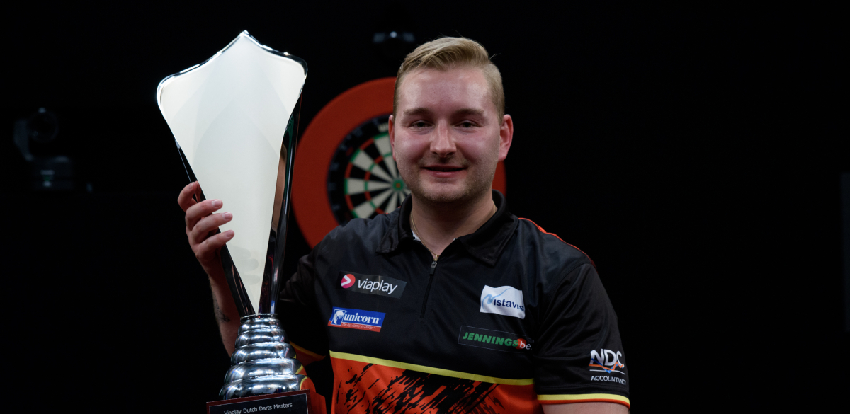 Dimitri Van den Bergh (Kelly Deckers, PDC)