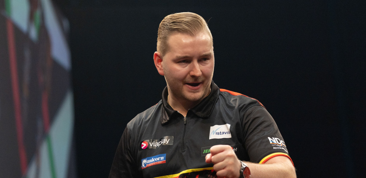 Dimitri Van den Bergh (Mikal Schlosser, PDC)