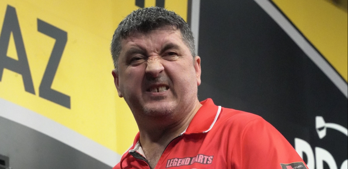 Mensur Suljovic (Jan Edegger/PDC Europe)