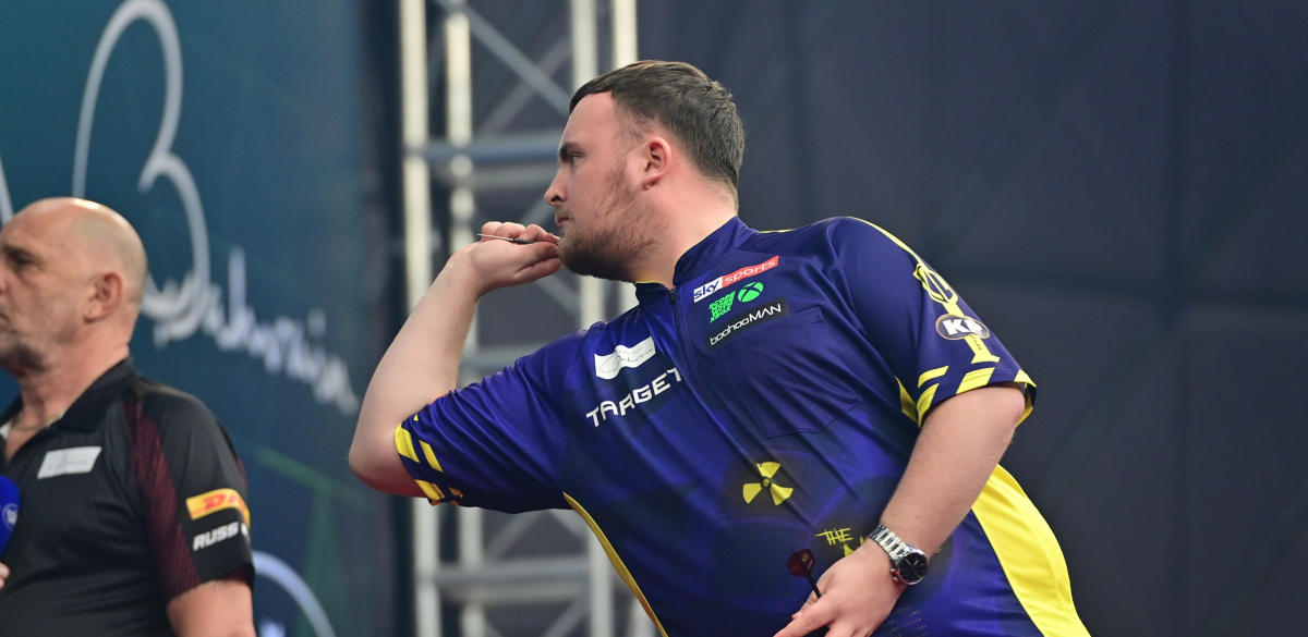 Humphries, Littler & Van Gerwen shine as 2025 Bahrain Darts Masters