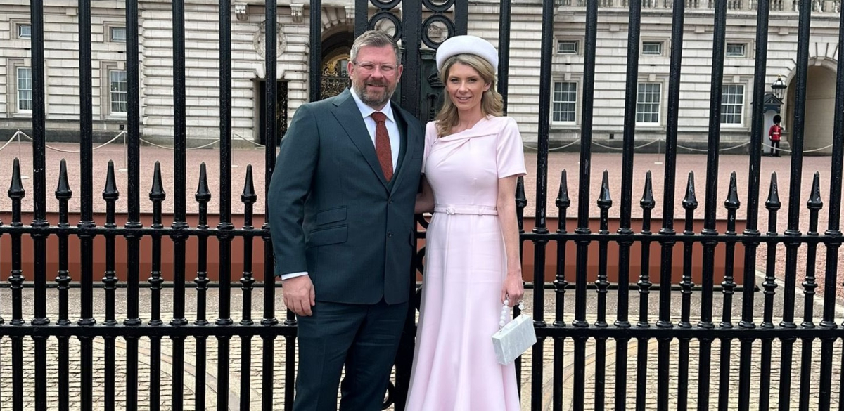 James & Samantha Wade (James Wade)