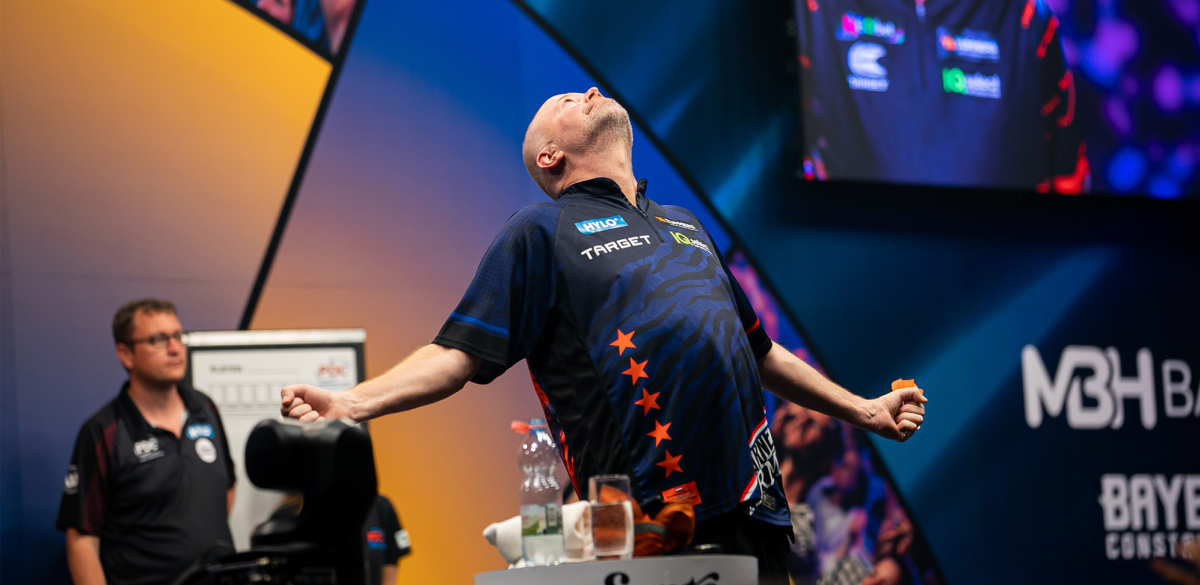 Raymond van Barneveld (Gabor Kiss/PDC Europe)