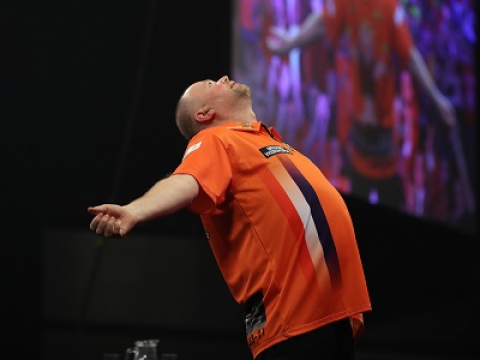 Raymond van Barneveld - Premier League (Lawrence Lustig, PDC)