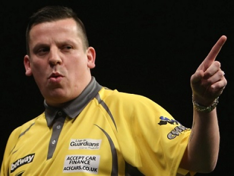 Dave Chisnall - Betway Premier League (Lawrence Lustig, PDC)