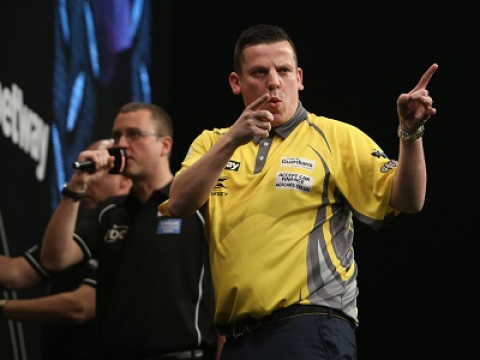 Dave Chisnall - Betway Premier League (Lawrence Lustig, PDC)