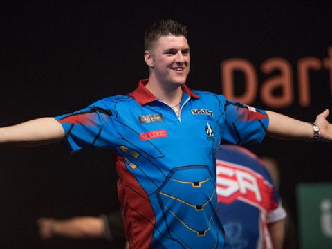 Daryl Gurney - U.S. Darts Masters (Tom Donoghue)